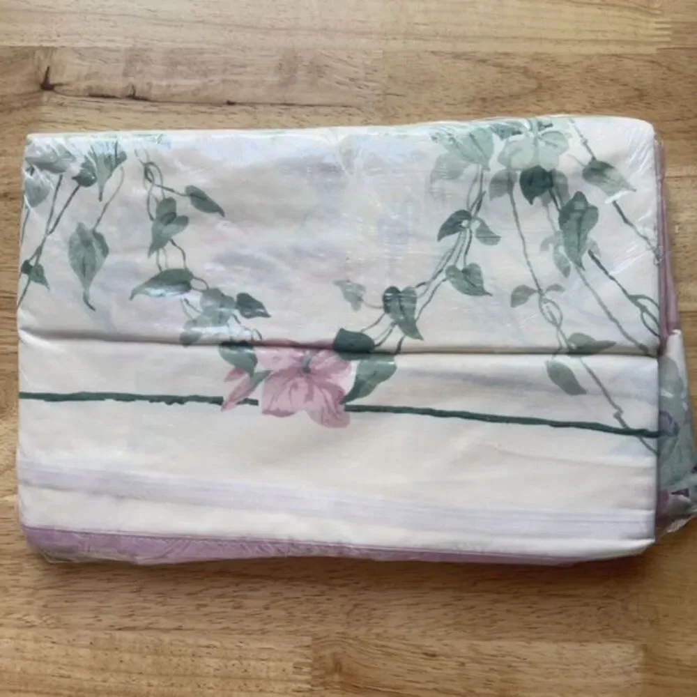 VTG Sanderson Utica TWIN Sheet Vile De Lyon‎ Pink Floral Striped 1991 NOS